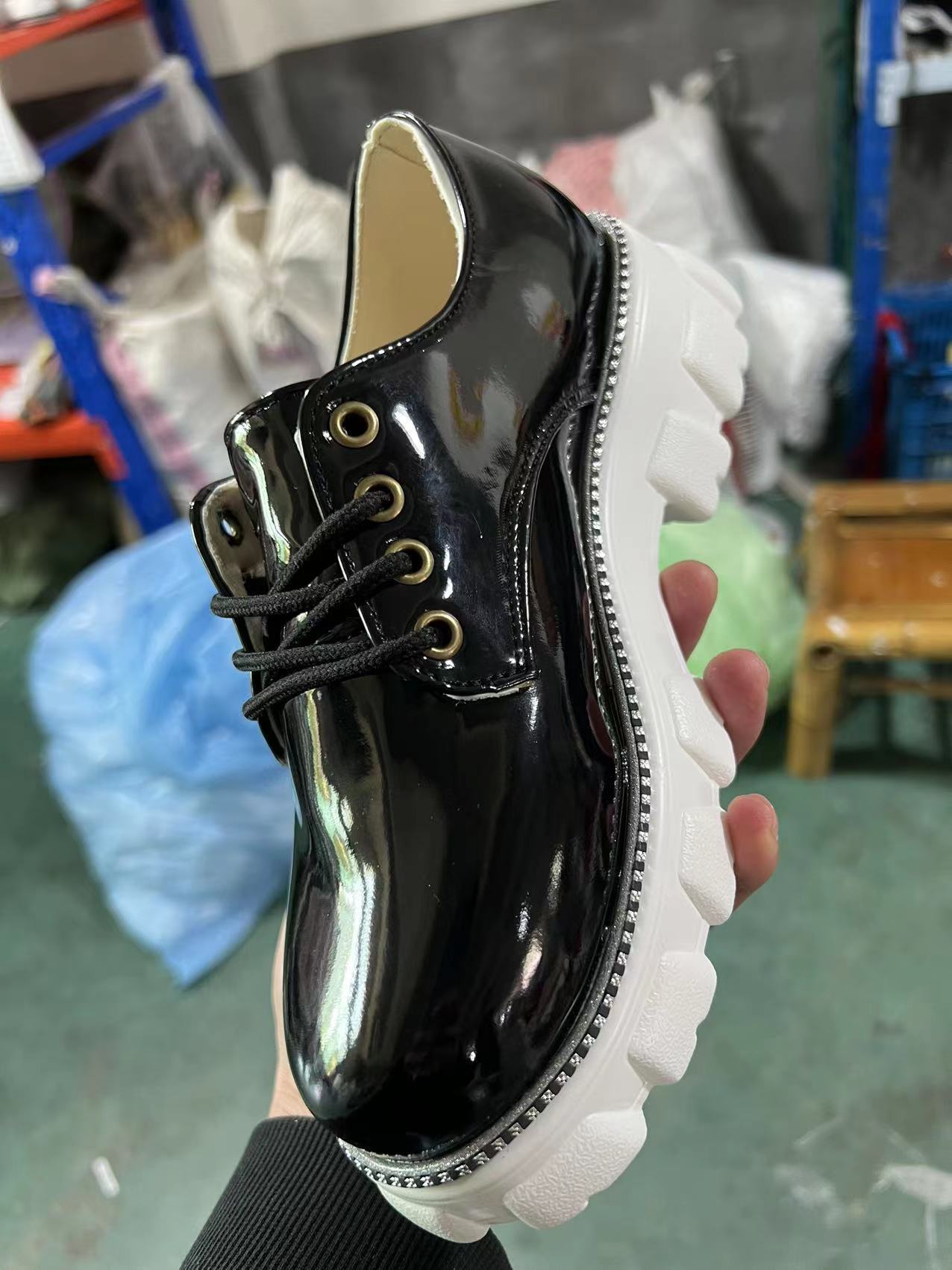 Thick Heel Flat Women's Shoes