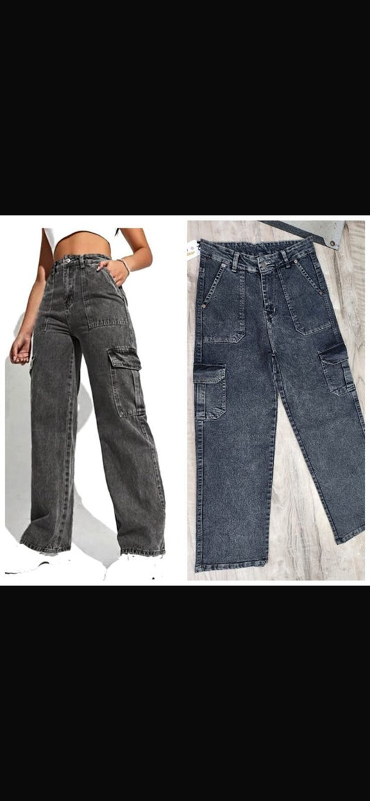 LV Women’s Street Style Grey Cargo Jeans with Multiple Pockets M (Pack